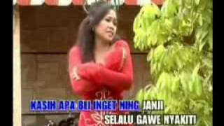 Download lagu lapangan kamplong mp3 Download lagu lapangan kamplong mp3