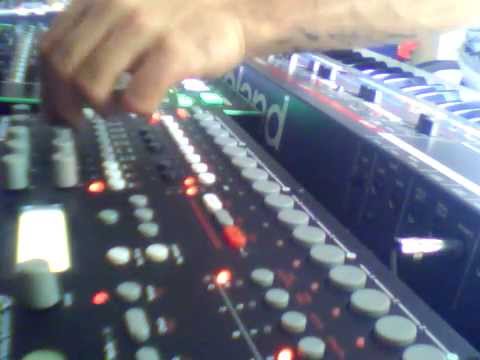 Elektron analog four -Roland juno 106 -Roland tr-8