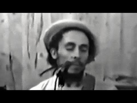 Bob Marley - Pimper's Paradise - Tuff Gong Studio 1980