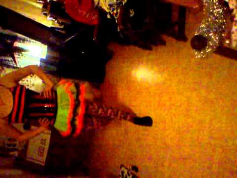 Guy with girl clothes - Heiduskaja