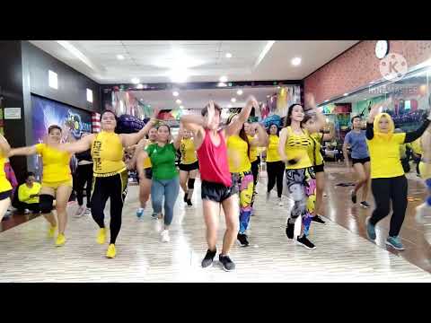 Minggir Awas Pliket Koplo - Shinta Gisul ( ANEKA SAFARI ) | Goyang dangdut | Koreo by Ucup kediri