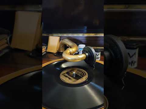 I'm Tired of Everything But You - Isham Jones Orch Brunswick Records #2933 (Light Ray) 1925