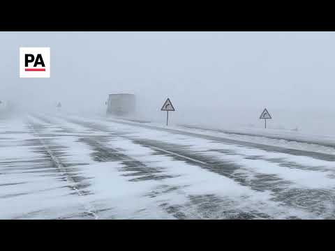 Ardahan-Çıldır karayolunda kar ve tipi ulaşımı zorluyor #ardahan #çıldır #kar