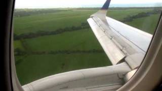 preview picture of video 'Embraer 190 Landing'