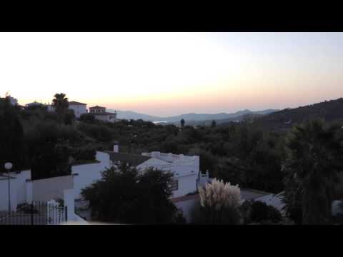 Rooftop sunrise in Mondron