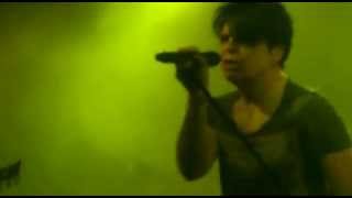 Gary Numan - When the sky bleeds, he will come live clip