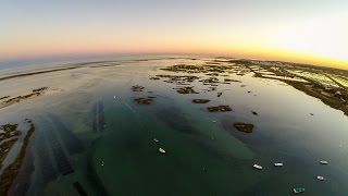 preview picture of video 'A trip at sunset from Arroteia de Baixo to Barra da Fuzeta'