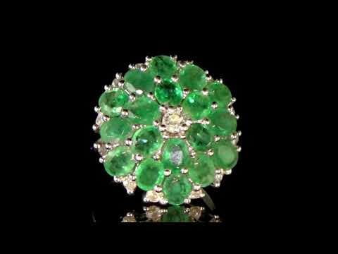 Lady's 14k White Gold 7.7ct (TW) Emerald and Diamond Ring