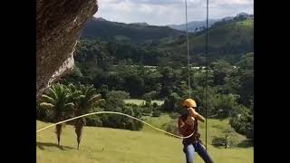 preview picture of video 'RAPEL - SAN JUAN DE ARAMA - COLOMBIA - MIRADOR AL INDIO ACOSTADO'