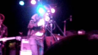 leader by phantom planet