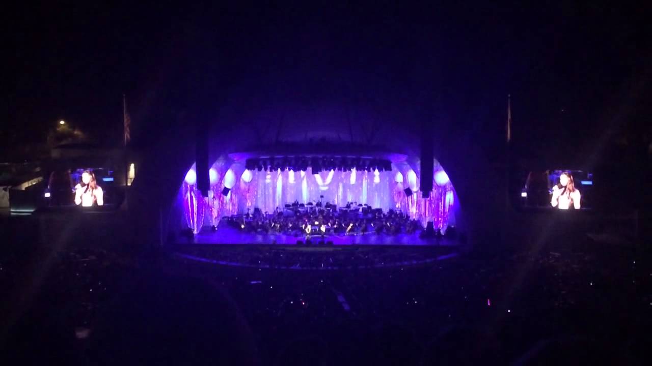 Kristin Chenoweth and Lea Michele FOR GOOD live at the Holl