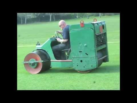 How to roll a cricket square with a Stothert & Pitt 32RD