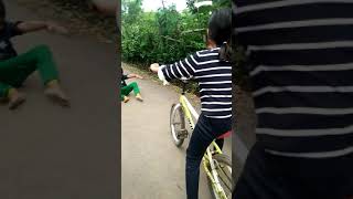 Download lagu anak berantem mp3 Download lagu anak berantem mp3