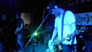 METZ - Wait in Line (SXSW 2015) HD