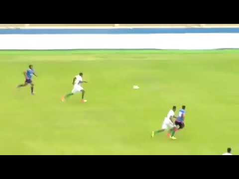 Léo Brenno - Arraial do Cabo x Serra Macaense (Passe)