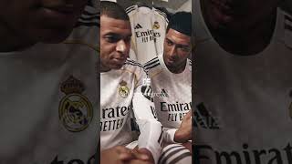 O Flamengo é o intruso nos clubes mais ricos do mundo! #futebol #flamengo #realmadrid #ricos #barça