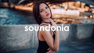 Download lagu THBD ft. Pipa Moran - Lost In The Night mp3