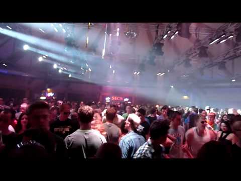 Mixery Castle 2010: Wippenberg playing  Kay D. Smith & Marc Tall - Hoipolloi (Wippenberg Mix)