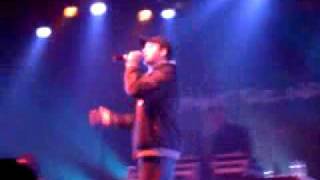 atmosphere - happy mess