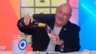 UN PRESENTADOR ARGENTINO SE VUELVE LOCO Y HUMILLA Y SE RÍE DE LA MUERTE DE LA REINA DE INGLATERRA