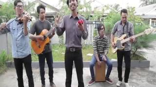 Download lagu Coffternoon - Perempuan Hati Peluru mp3 Download lagu Coffternoon - Perempuan Hati Peluru mp3