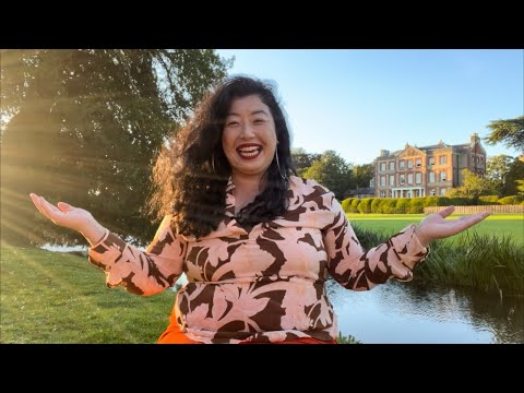 ファッションビジネス学科 マナーハウス(英国旧貴族の住まい)から今あなたに必要なメッセージ。1棟丸ごと貸し切り2泊3日LSE女性起業家リトリート・勉強会にて。チャンネル登録者１万人達成🎉どうもありがとうございます！