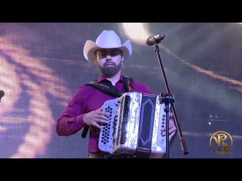 Las cuatro camionetas Relampaguitos