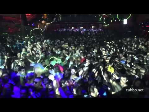 Candy Cox   CODE 094 God Save the Queens