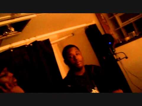 (FMG) FlyerDen Most Guys - Spaze Out