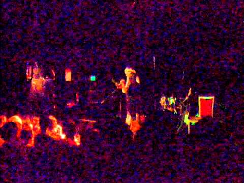 Hindi Zahra with Tinarwin Guitarist