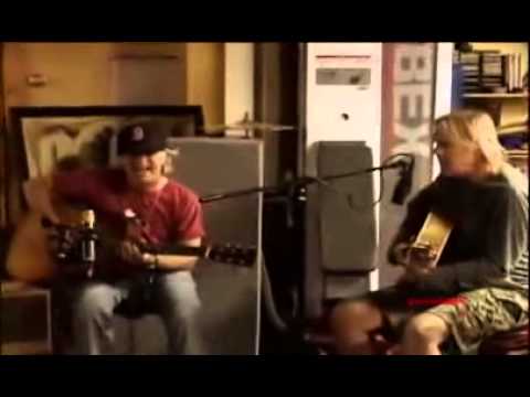Video thumbnail for Jesus Is On the Main Line