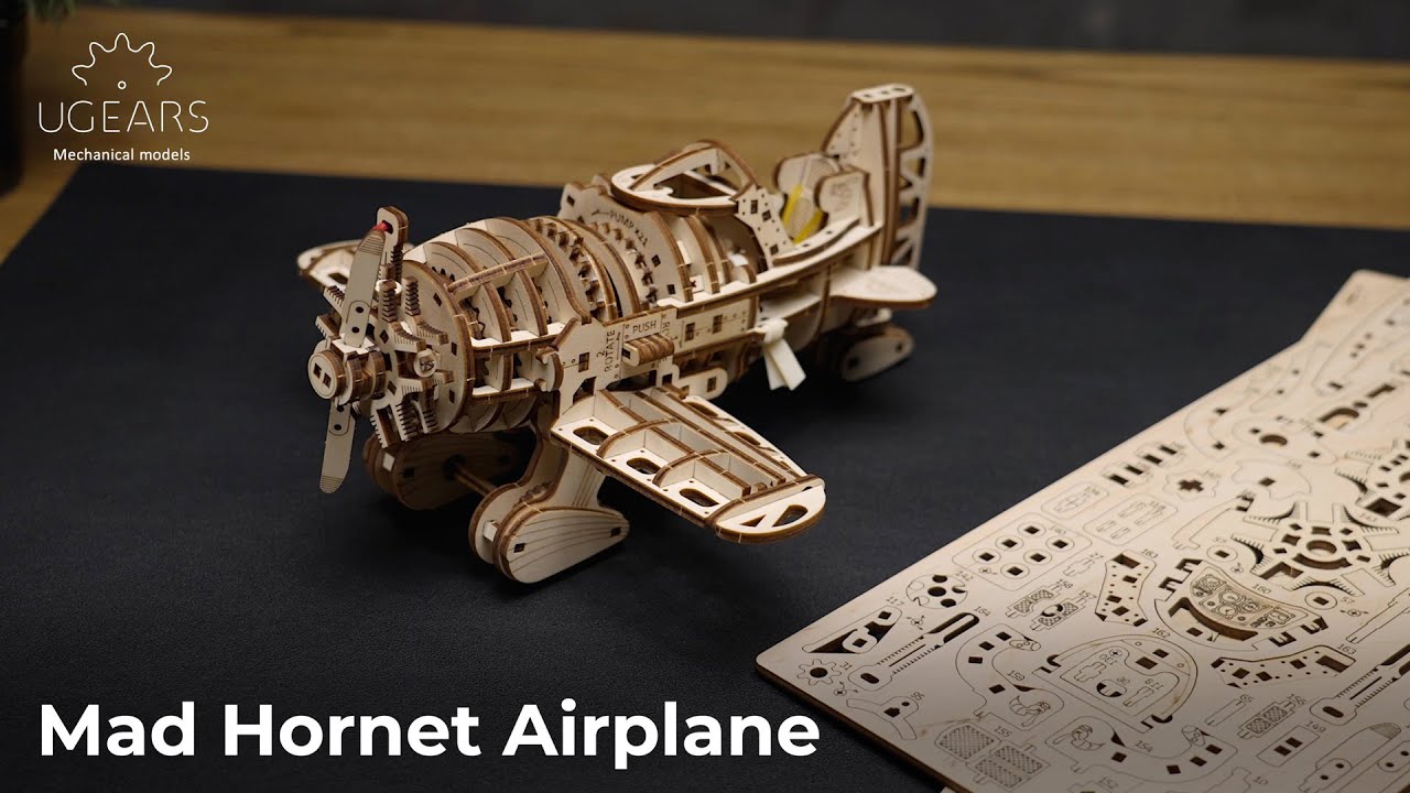Ugears 3D dřevěné mechanické puzzle Letadlo Mad Hornet
