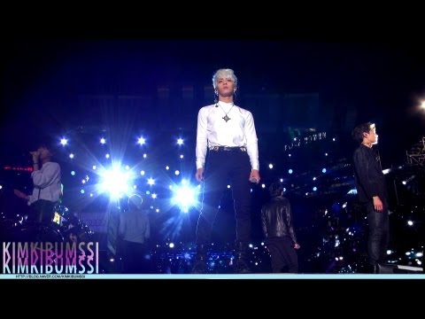 [HD fancam] 131006 Gangnam SHINee comeback showcase - 너와 나의 거리 (Selene 6.23)