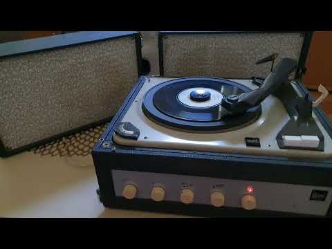 Dual 1008A Kofferplattenspieler selbst überholt.