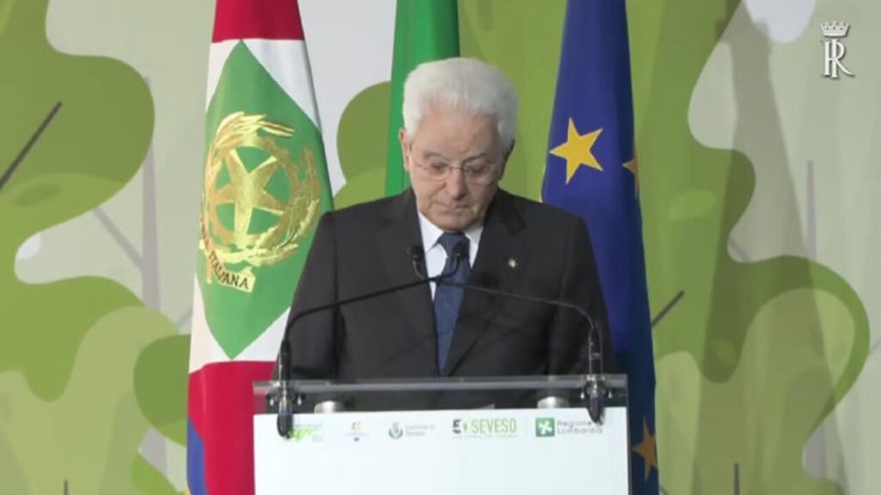 Mattarella: Da tragedia Seveso punto di svolta per la coscienza e sicurezza ambientale Ue