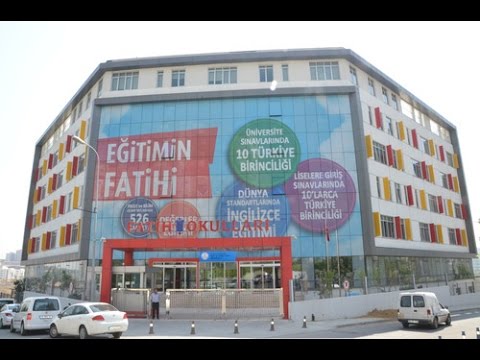 Şampiyon okula polis baskını