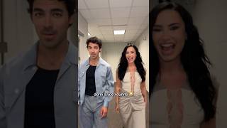 Demi Lovato sings camp rock song with Joe Jonas