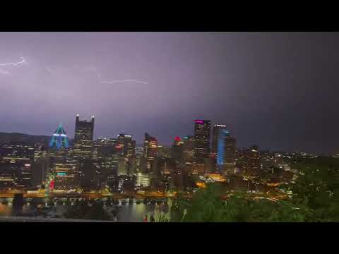 Person Captures Footage Of Lightning Storm In Pittsburgh - 1345722