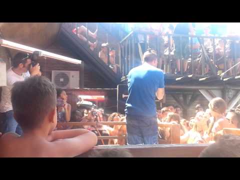 Tus - Pantelakis live sto santa maria beach bar