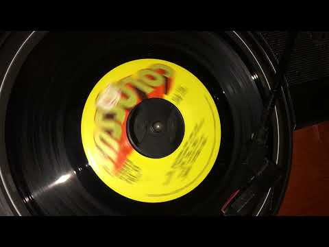 The Tee Set- “My Belle Amie” (1970, 45 RPM)