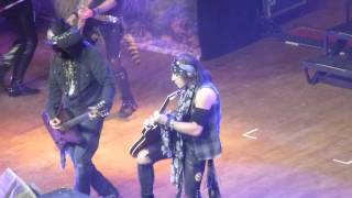 Alice Cooper - I&#39;m Eighteen  (with Johnny Depp) @ The Orpheum Theatre, Los Angeles, CA, USA