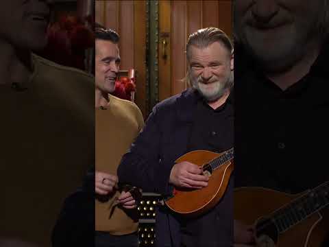 colin farrell joins brendan gleeson for a song!