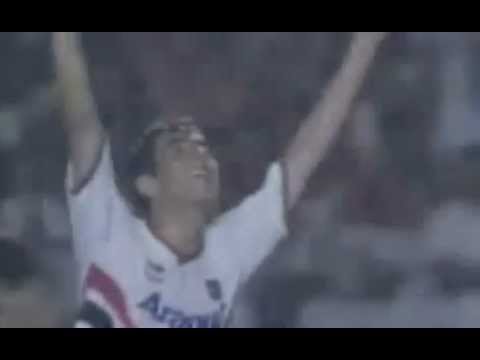 São Paulo 2 x 1 Botafogo - O surgimento de Kaká