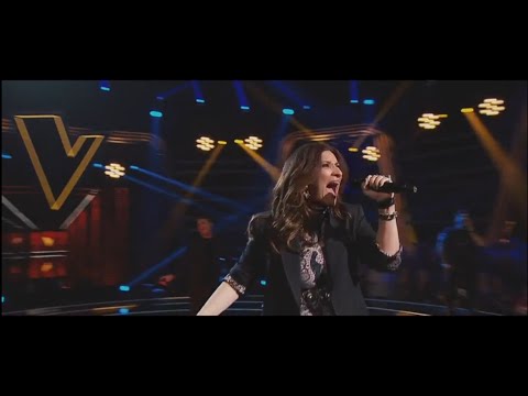 Laura Pausini canta El patio de Pablo López