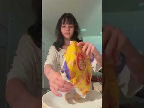 Microwaveable pizza roll tutorial