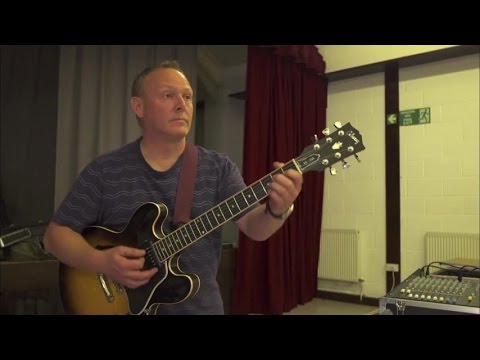 Rhys Meirion a Bryn Fôn - Rebel Wicend