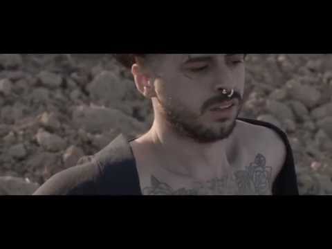 KINDER MALO ; SOMBRA Y LUZ