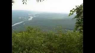preview picture of video 'Hike to Mount Minsi on the Appalachian Trail   July 12, 2014'