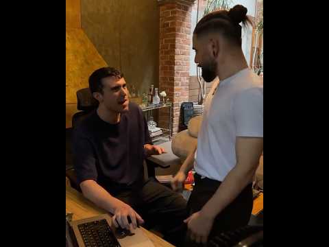 Fred Again.. & Skrillex Testing ‘Places to Be’ in the Studio 🇲🇽 #fredagain #skrillex #placestobe