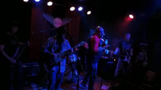 Space Tractor - &quot;32 Monkeys&quot;